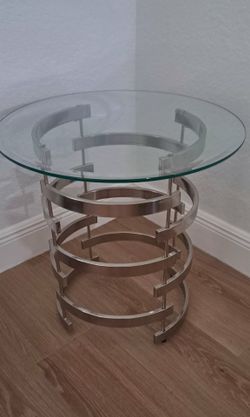 Mesa de Sala (Rooms to Go)