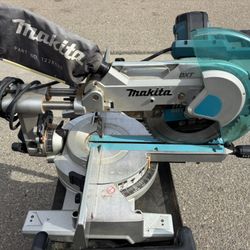 Makita Table Saw 
