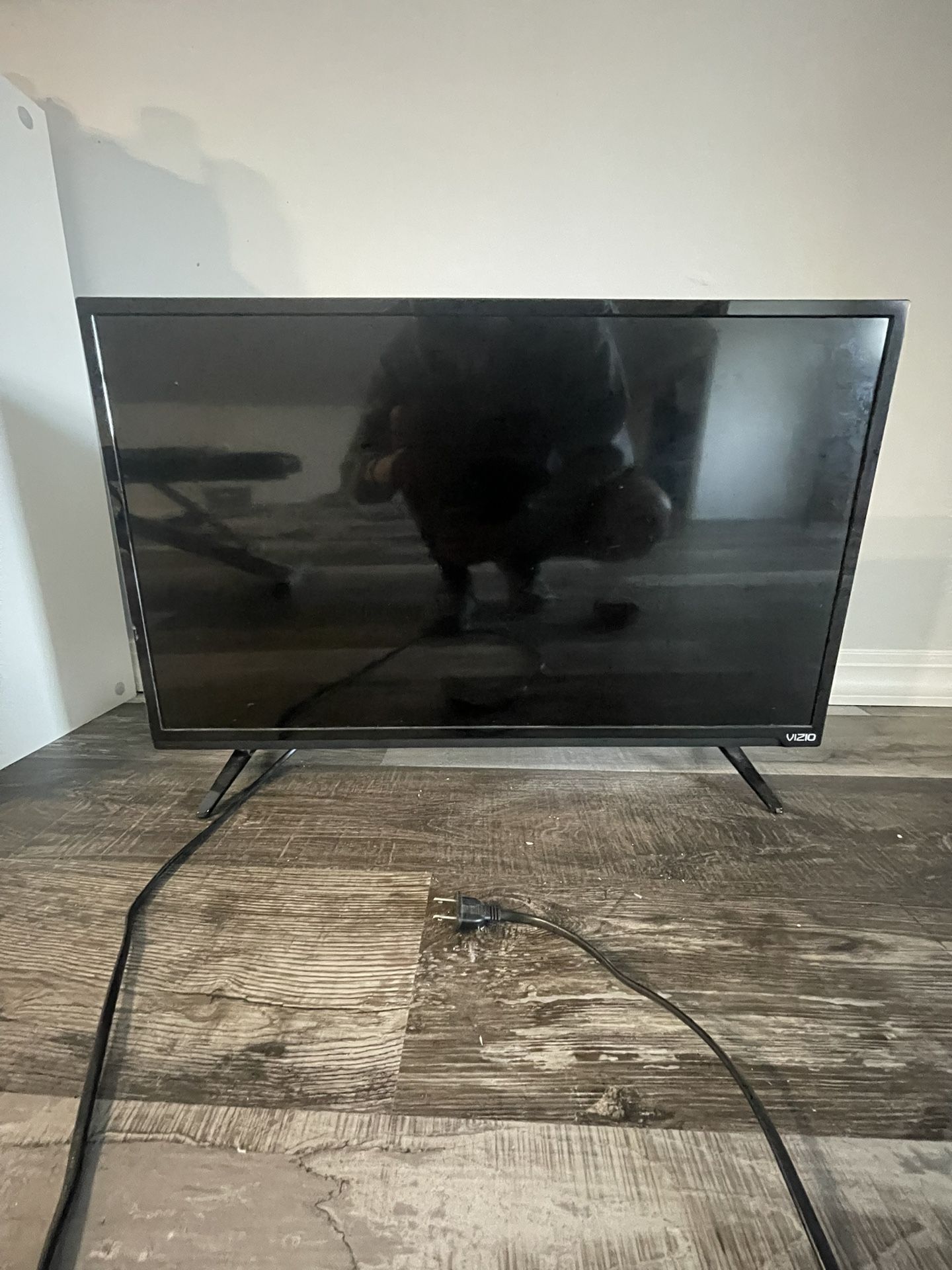 Vizio 32in TV