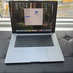 16” MacBook Pro M1 Max 64GB RAM 2TB SSD