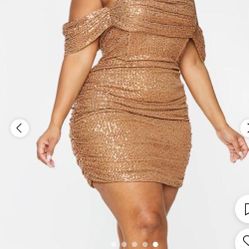 New size 18 PrettyLittleThing Curve Women's Dress ( Reseda ca)