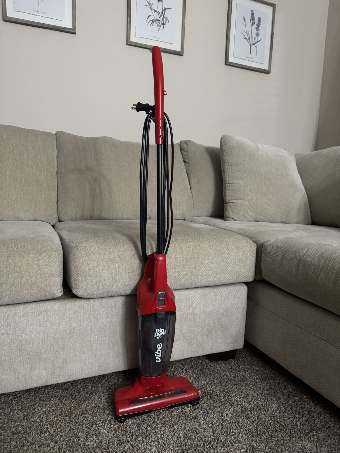 Dirt Devil Vibe Stick Vacuum – Good Condition