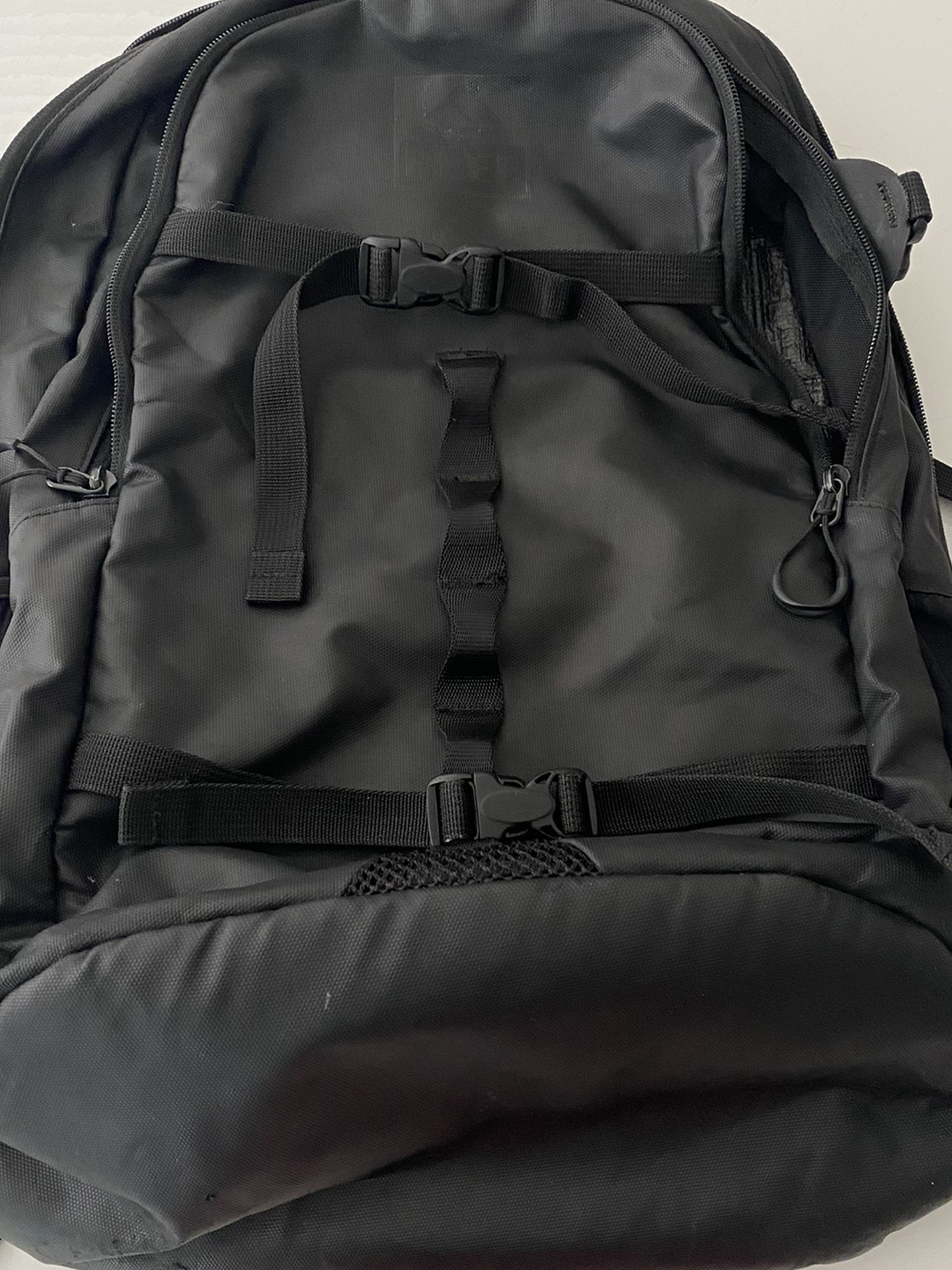Reef Diamond Tail IV Waterproof Black Backpack