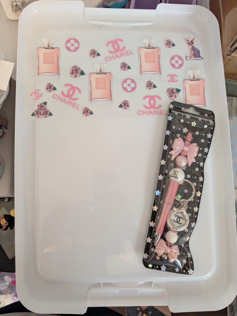 CC, Tiffany Cups