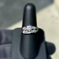 Jewelry 14k solid white gold  natural diamond 0.40CTW heart ring size 8.25