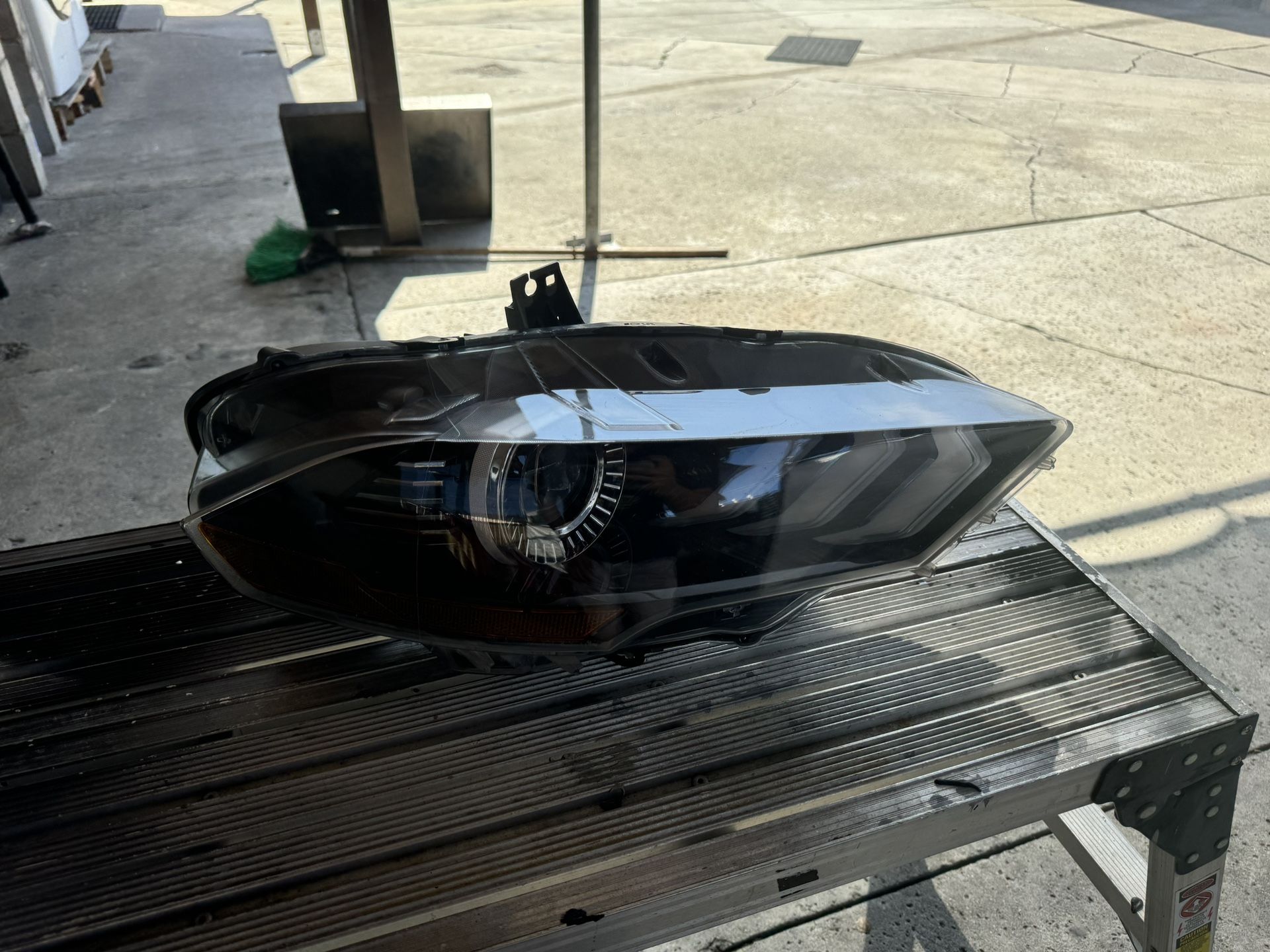 2018-2023 Mustang LED OEM headlight Passenger Side