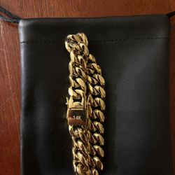 STAMPED Real 14k Gold Plated Bracelet “7”