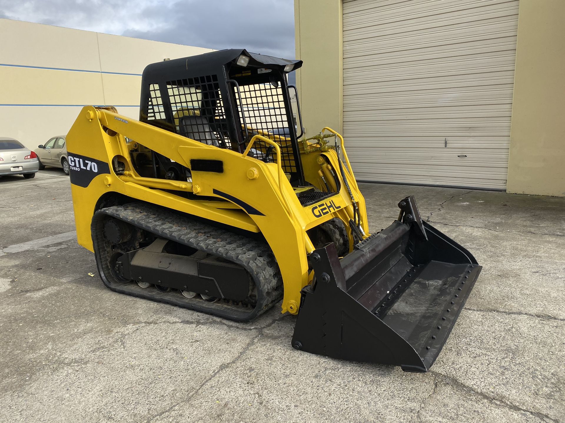 Gehl CTL70 Turbo Diesel Skidsteer Track Loader like Bobcat 80” Rock Bucket