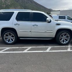 2008 Cadillac Escalade