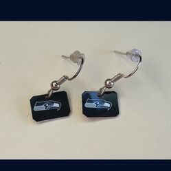 Seattle Seahawks Earrings New 