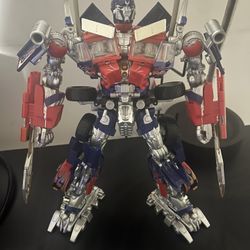 Leader Class Optimus Prime