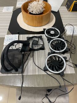 Computer case fans of 3 RGB, 1 CPU cooler fan and radiator