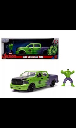 Jada Marvel Avengers Hulk & 2014 Ram 1500 Die-Cast Set