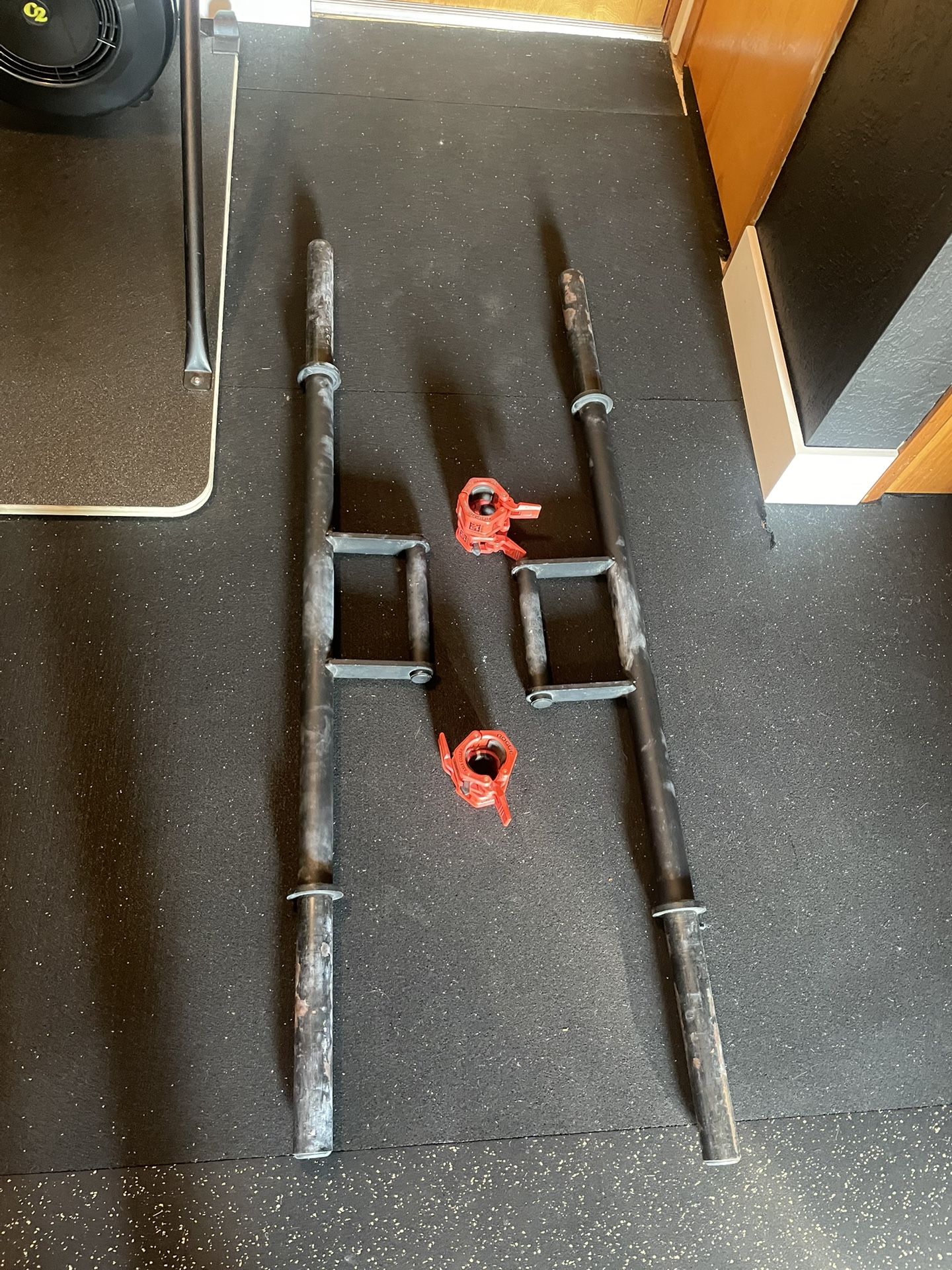 Rogue Farmers Carry Handles