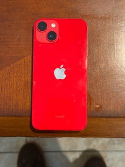 iPhone 14, red