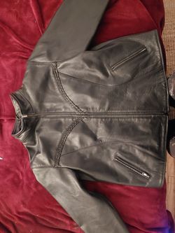 Leather motorcycle jacket !!