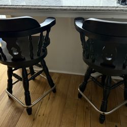 2 Bar Stools!