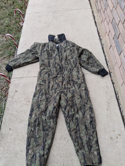 Hunting Camo Overall Coverall Insulated Suits M and L
