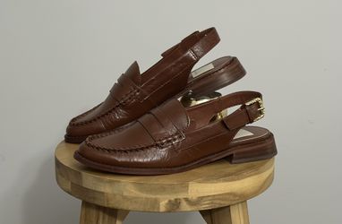 Dolce Vita Hardi Slingback Loafers - Brown Crinkle Patent - Size 6
