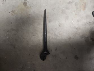 crescent pin wrench 16"