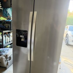 Whirlpool Side by Side Refrigerator 
