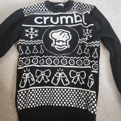 Crumbl Christmas Limited Edition Sweater Size S
