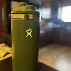 128 Oz Hydro flask 