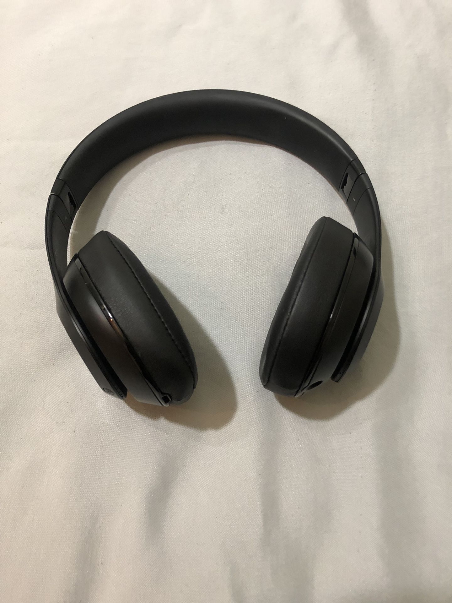 Studio Beats 2.0 Wireless