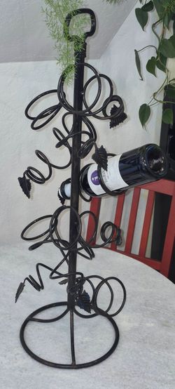 Spiraling Metal Wine Rack