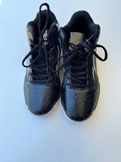 Boys Basketball Shoes