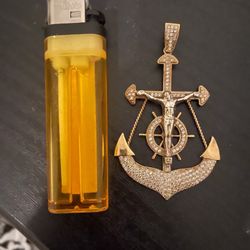 10.6 Gram 10k Gold Anchor Pendant 