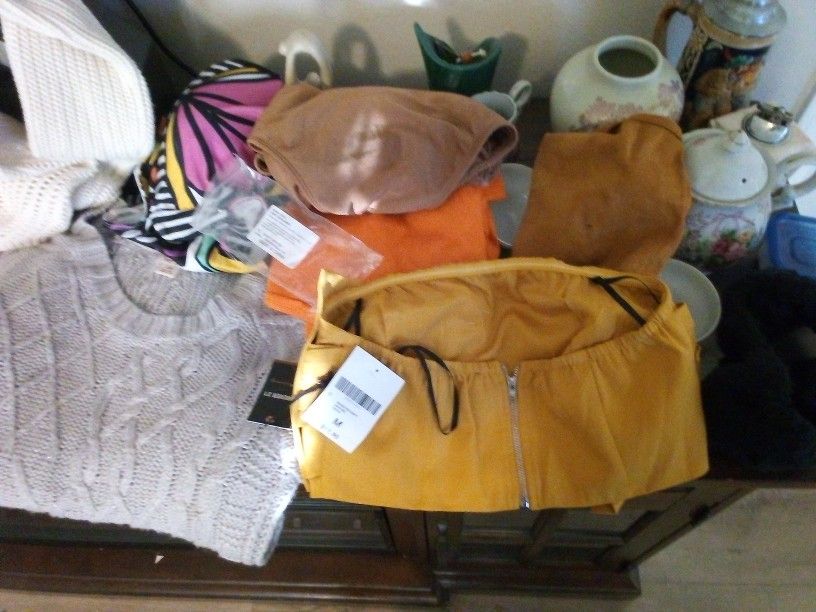 Various Women's Clothes