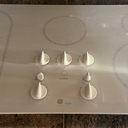 GE Profile 36" 5 Burner Element Radiant Electric Cooktop