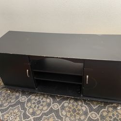 Free entertainment center