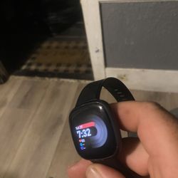 Fitbit Versa Pro
