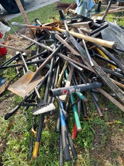 🛠️ HUGE Yard Tool & Equipment Lot – 40+ Pieces! / Gran Lote de Herramientas de Jardín