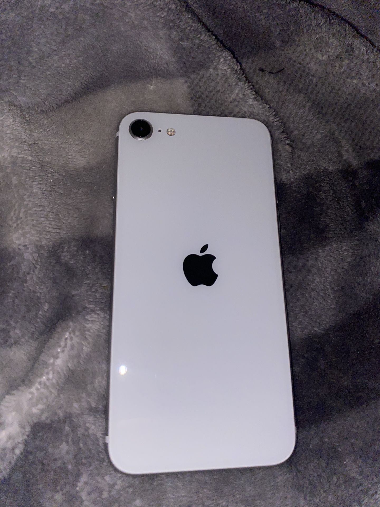 iPhone SE 2022
