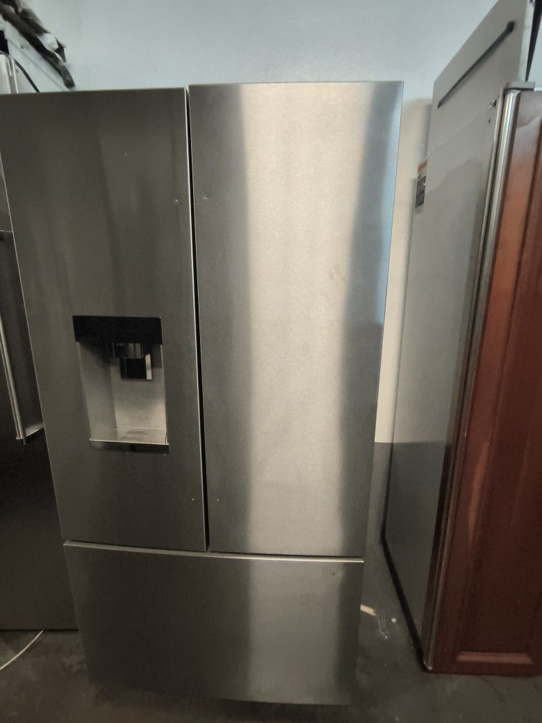 Jenn Air Refrigerator 36" OPEN BOX NEVER USED