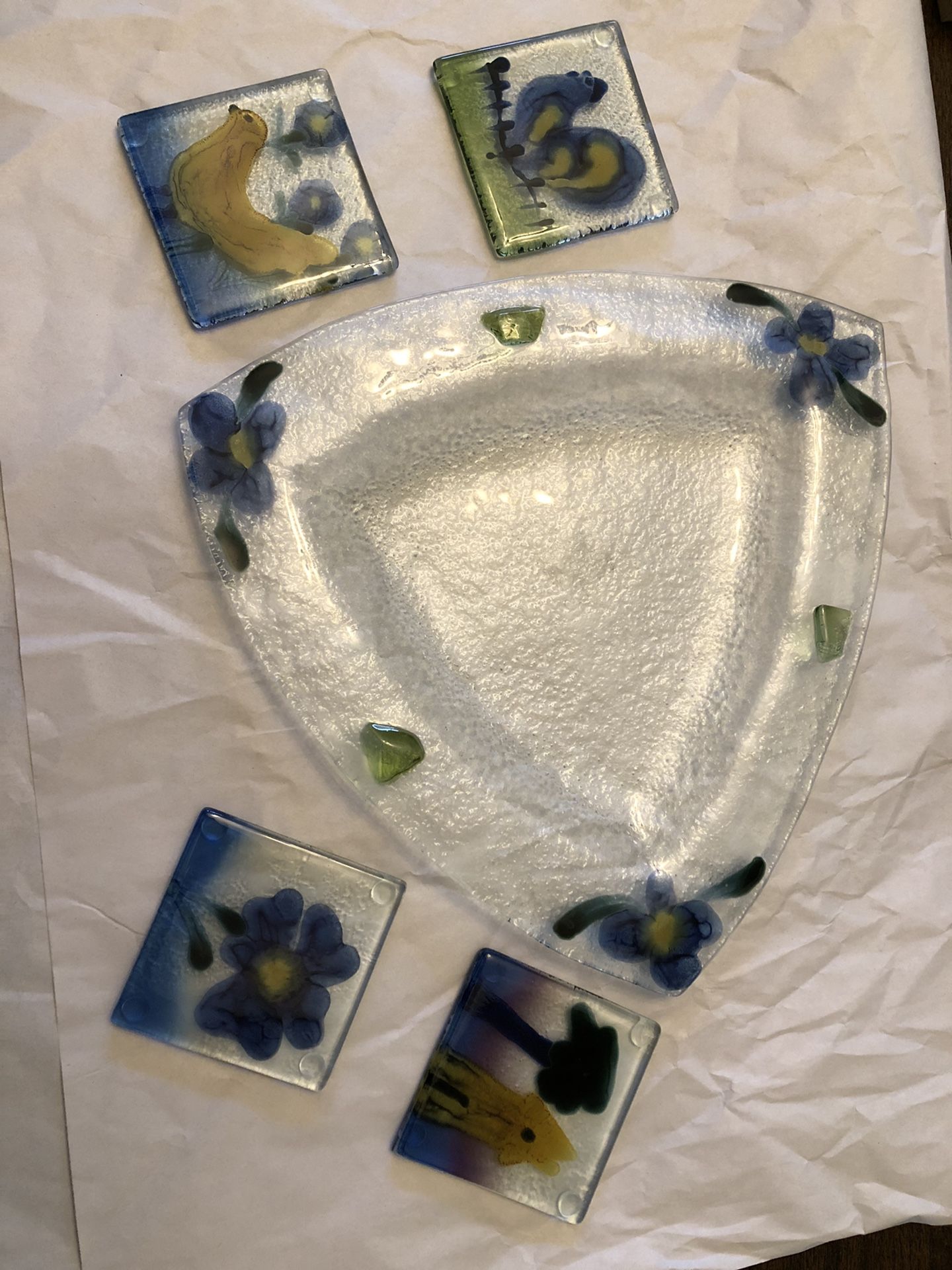 Glass plate and coasters