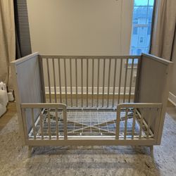 Pottery Barn x West Elm Mid Century 4-in-1 Convertible Crib