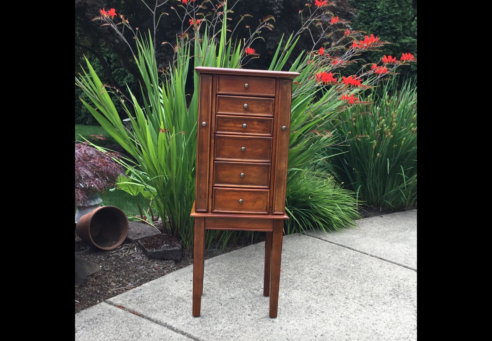 Jewelry Box