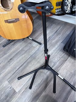 Proline Guitar Stand