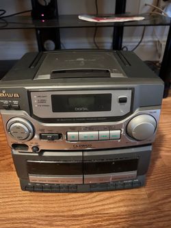 Aiwa vintage boombox stereo cd/cassette