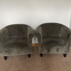 Accent Chairs 