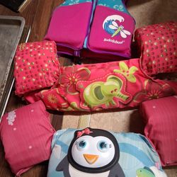 Baby Girls Life Vest And 2 Sets Of Arm Floats