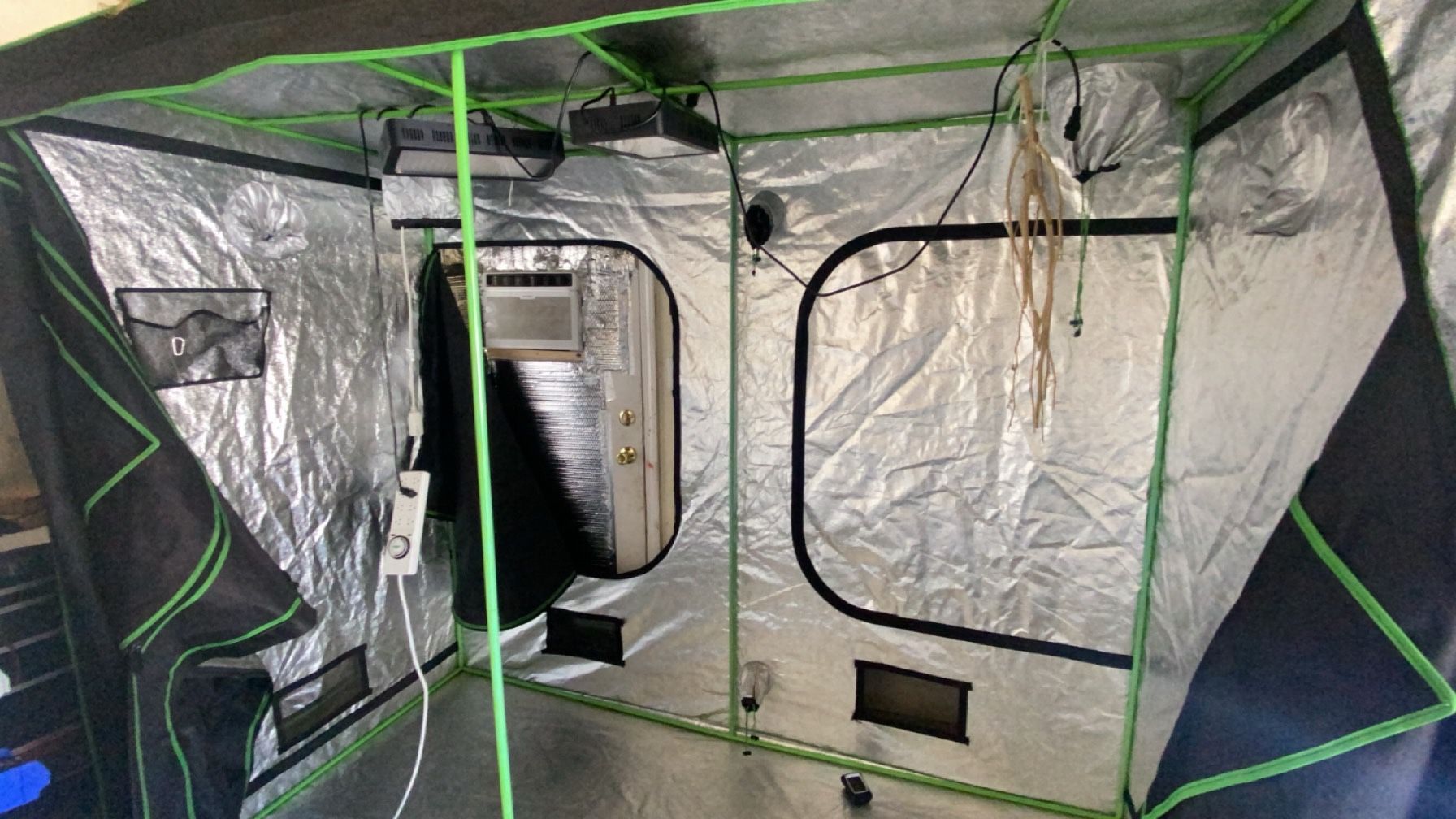 Grow Tent