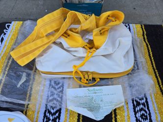 Sunflowers Elizabeth Arden vintage bag