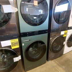 LG Washertower/ Gas Dryer/ Steam