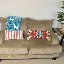 Cozy Loveseat Couch In Good Condition - Great Deal!