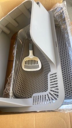 Cat Litter Box Set with Mat and Scoop